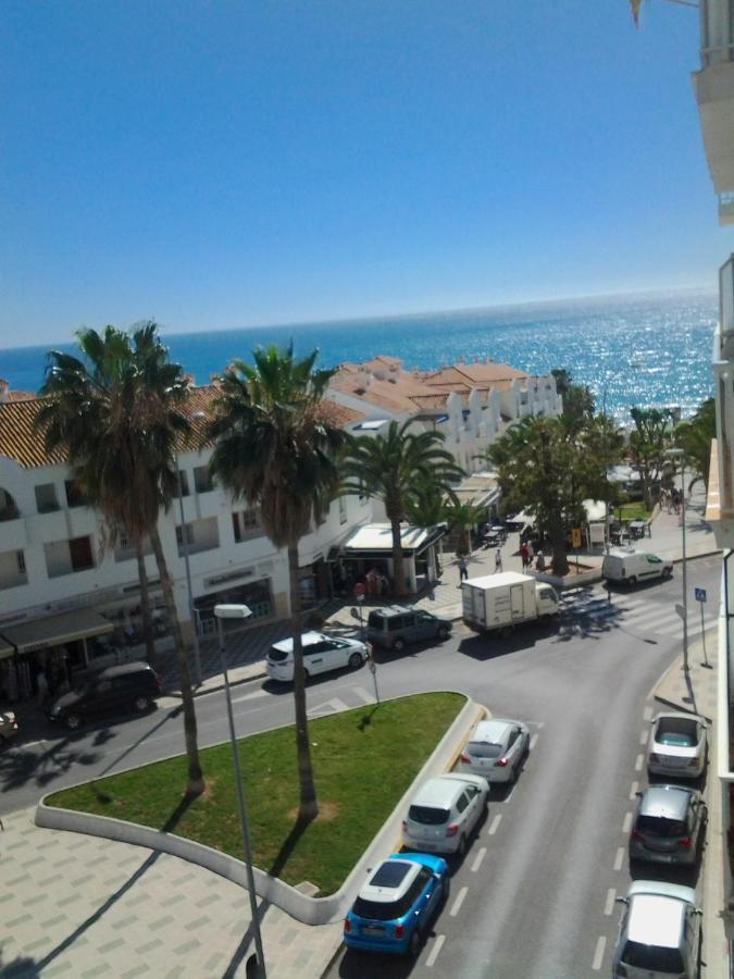 Nerja Gaviota Holidays Piscina Y Playa Exterior photo
