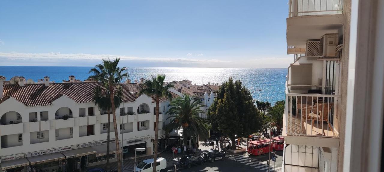 Nerja Gaviota Holidays Piscina Y Playa Exterior photo