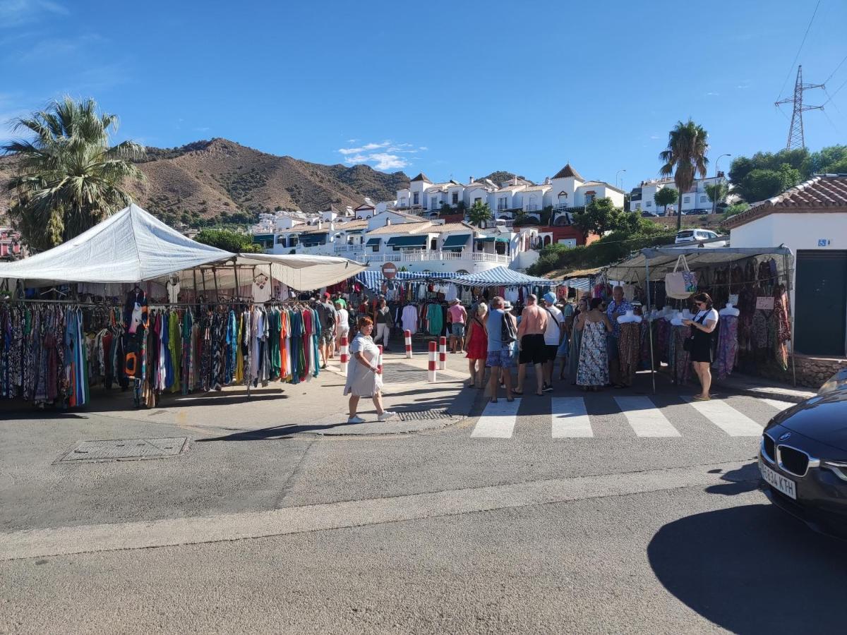 Nerja Gaviota Holidays Piscina Y Playa Exterior photo