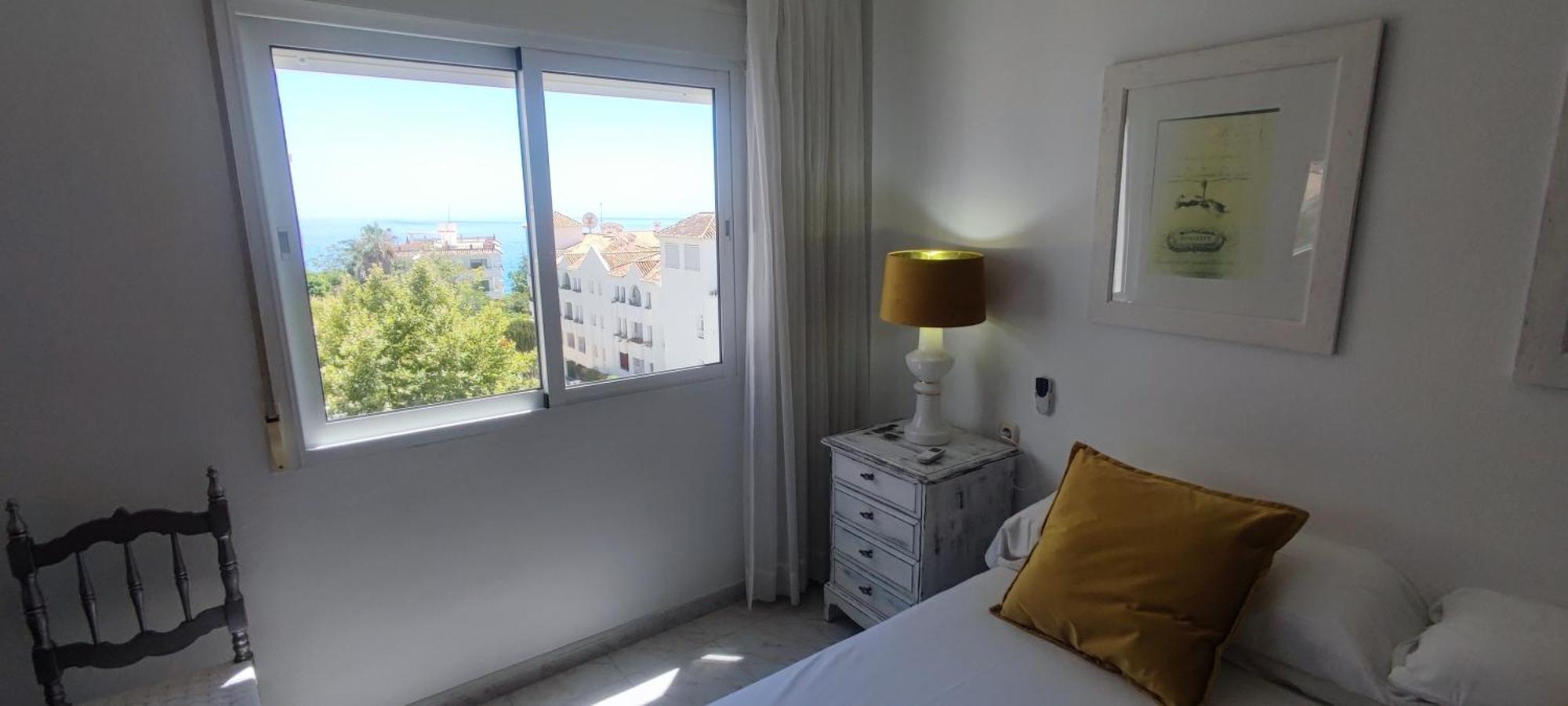 Nerja Gaviota Holidays Piscina Y Playa Exterior photo