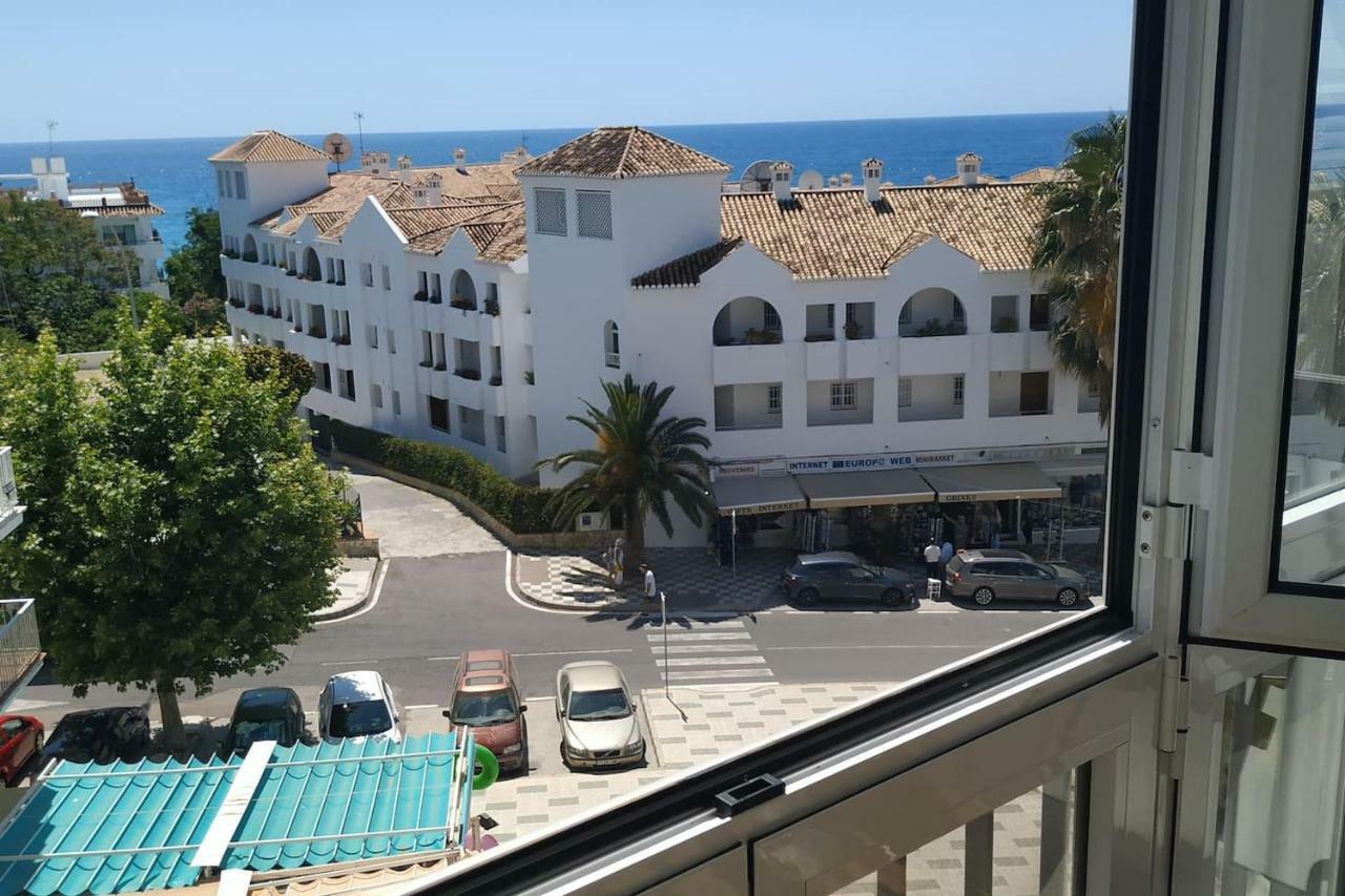 Nerja Gaviota Holidays Piscina Y Playa Exterior photo